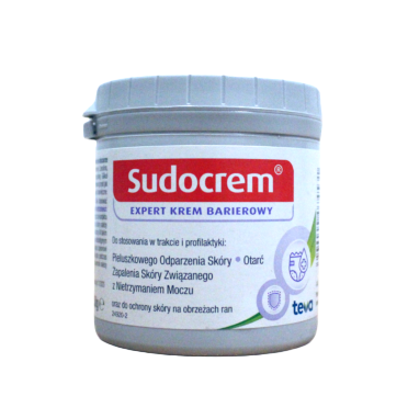 A 125g jar of Sudocrem Expert Barrier Cream for protecting and soothing sensitive skin.